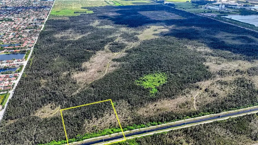 SW 42nd St, Miami, FL 33185 - Image #3