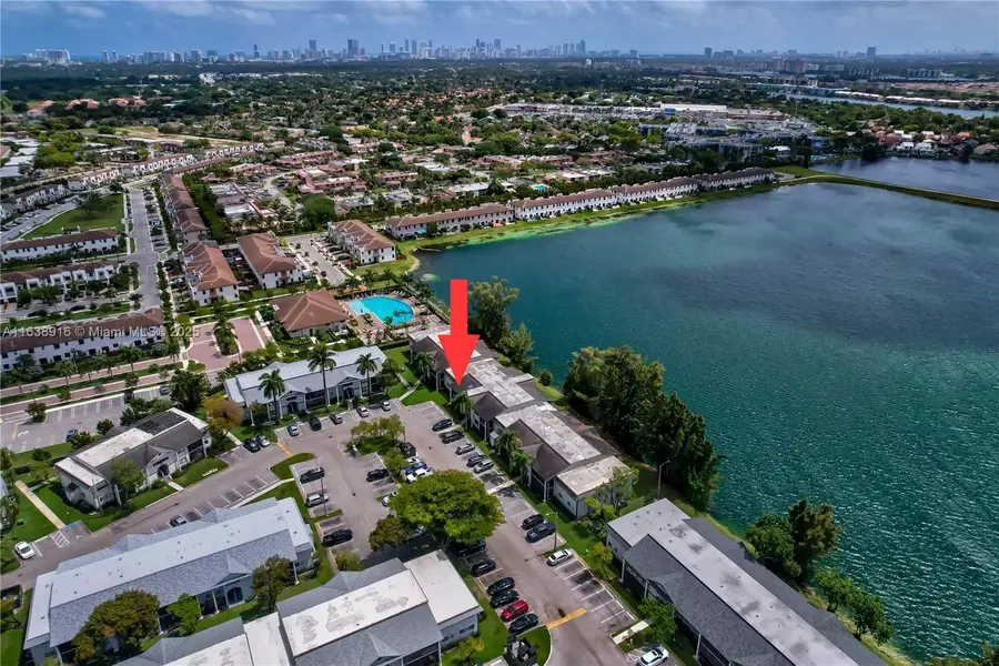 468 NE 206th Ln #105, Miami, FL 33179 - Image #2