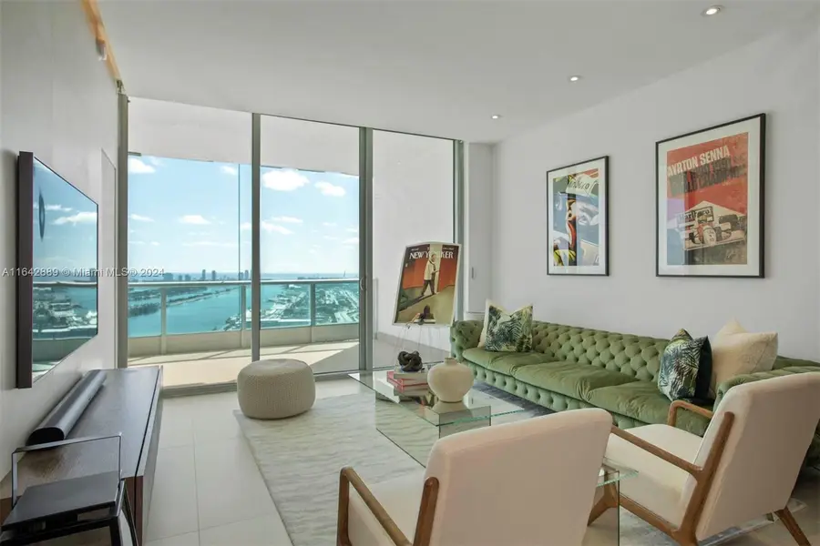 900 Biscayne Blvd #4307, Miami, FL 33132 - Image #2