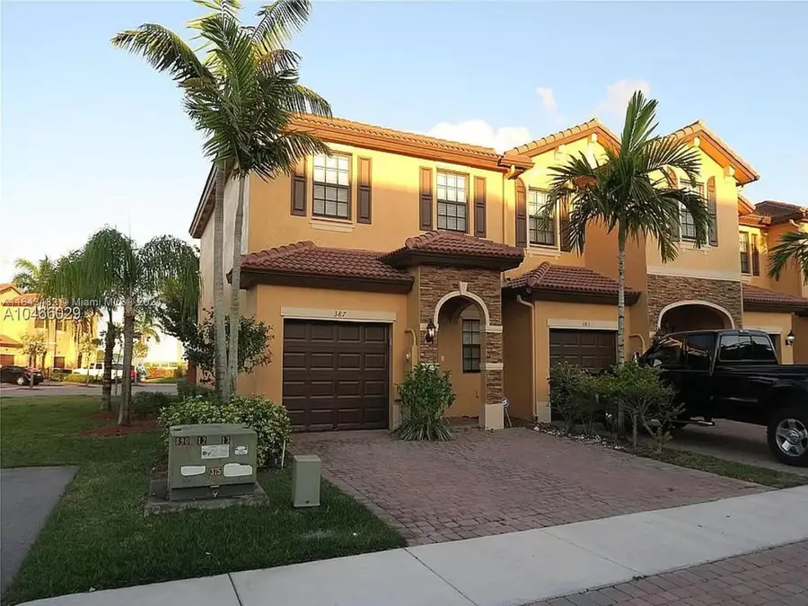 387 NE 37th Ter, Homestead, FL 33033 - Image #2