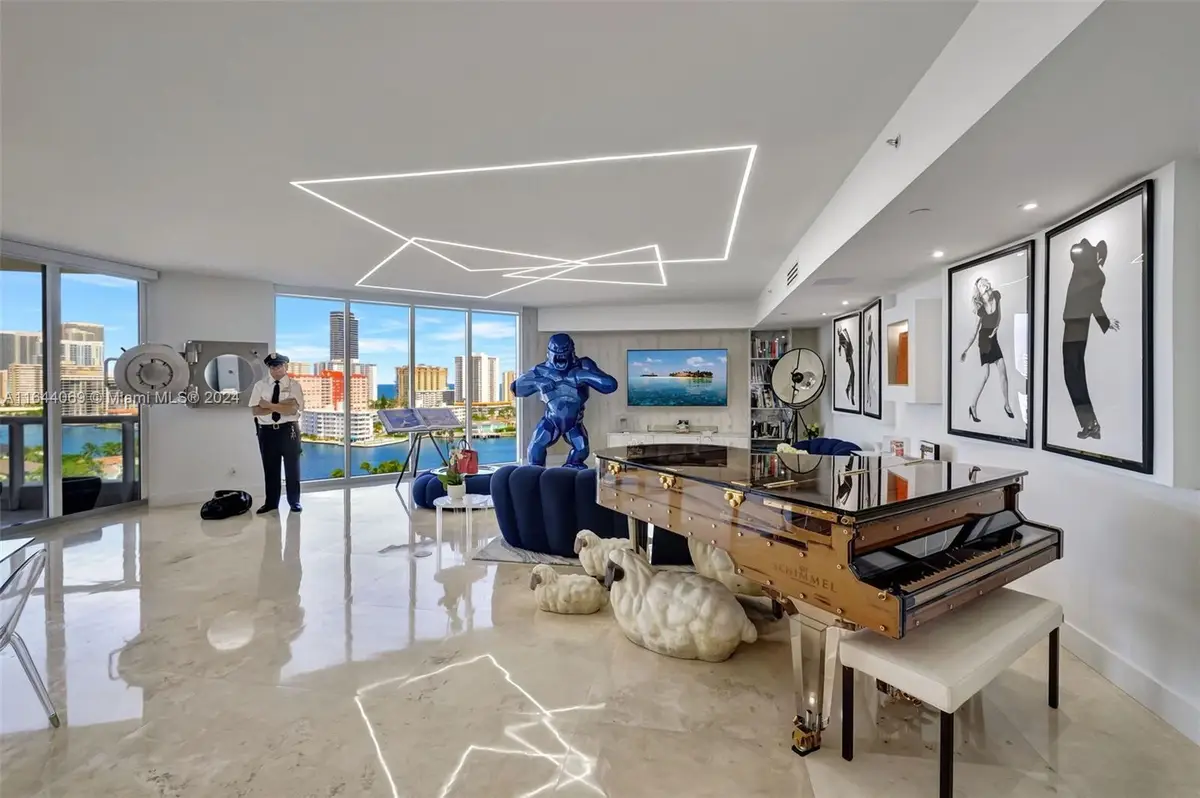 21200 Point Pl #1204, Aventura, FL 33180 - Image #1