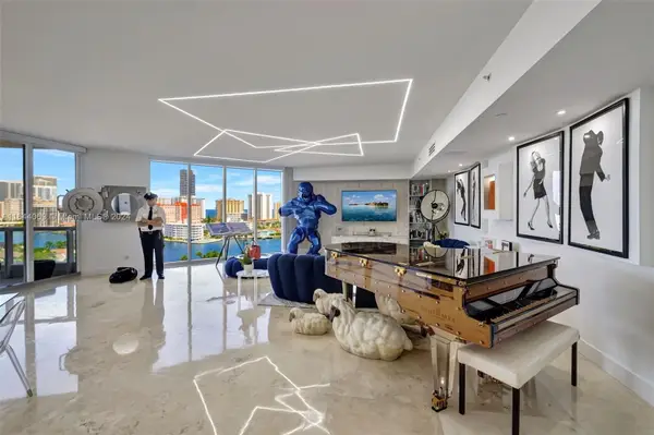 21200 Point Pl #1204, Aventura, FL 33180