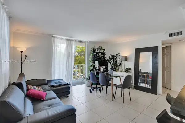 1801 S Treasure Dr #329, North Bay Village, FL 33141