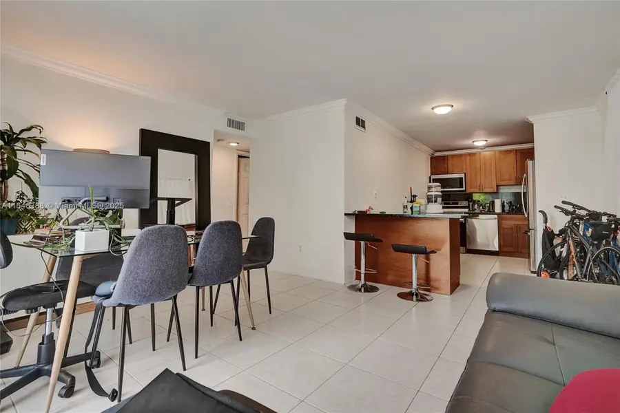 1801 S Treasure Dr #329, North Bay Village, FL 33141 - Image #3