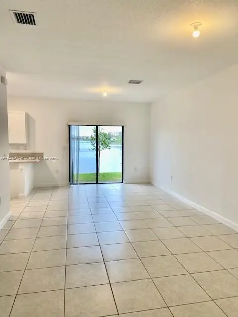 20626 NE 5th Pl #20626, Miami, FL 33179 - Image #3