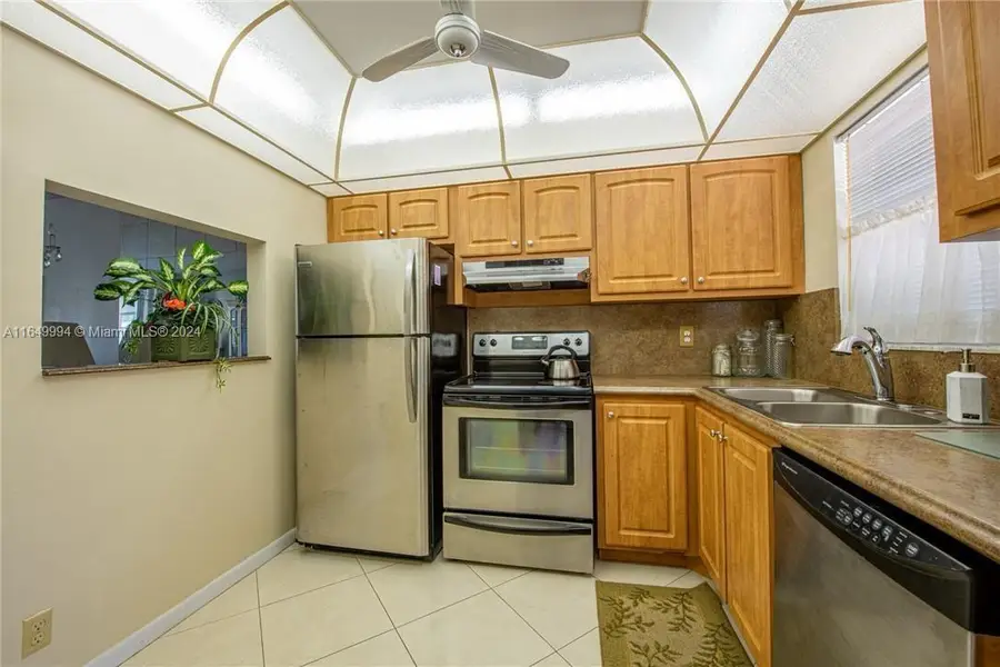 6700 Royal Palm Blvd #103D, Margate, FL 33063 - Image #2