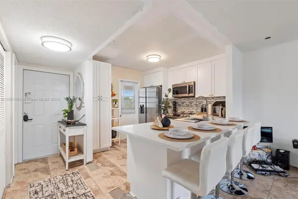 8161 SW 24th Ct #404, Davie, FL 33324