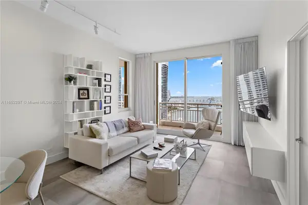 888 Brickell Key Dr #2606, Miami, FL 33131