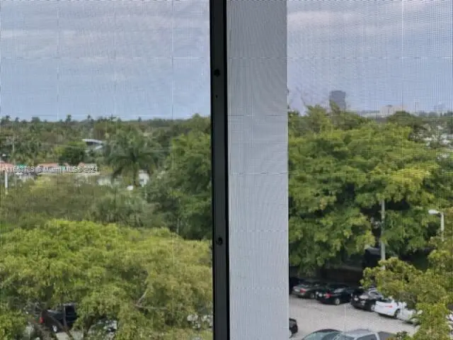 Address Withheld By Seller, Miami, FL 33179 - Image #2