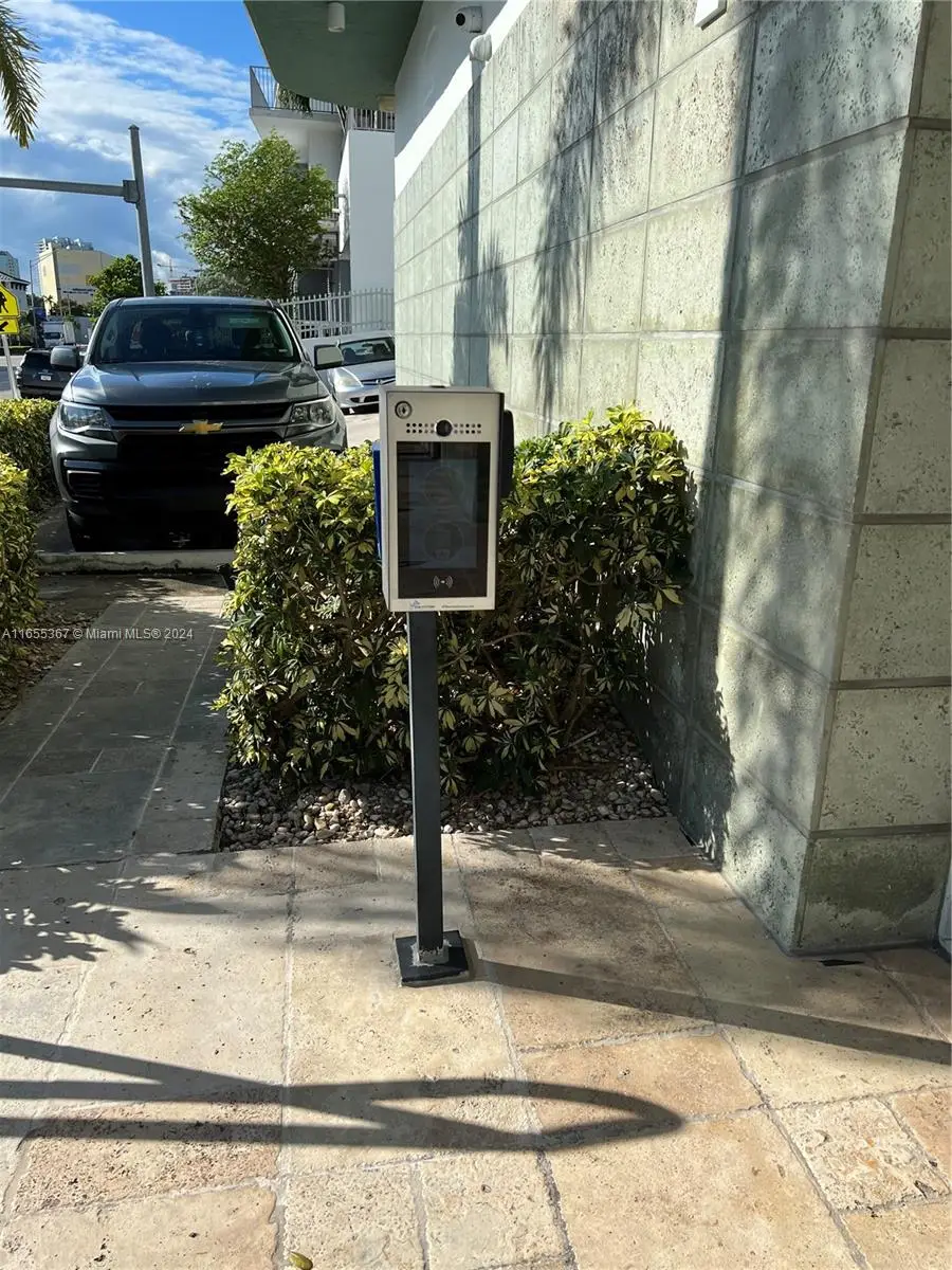 2550 SW 27th Ave #703, Miami, FL 33133 - Image #2