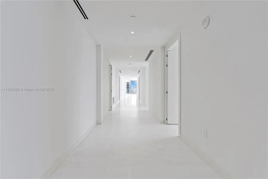 300 Biscayne Blvd Way #3201, Miami, FL 33131 - #2