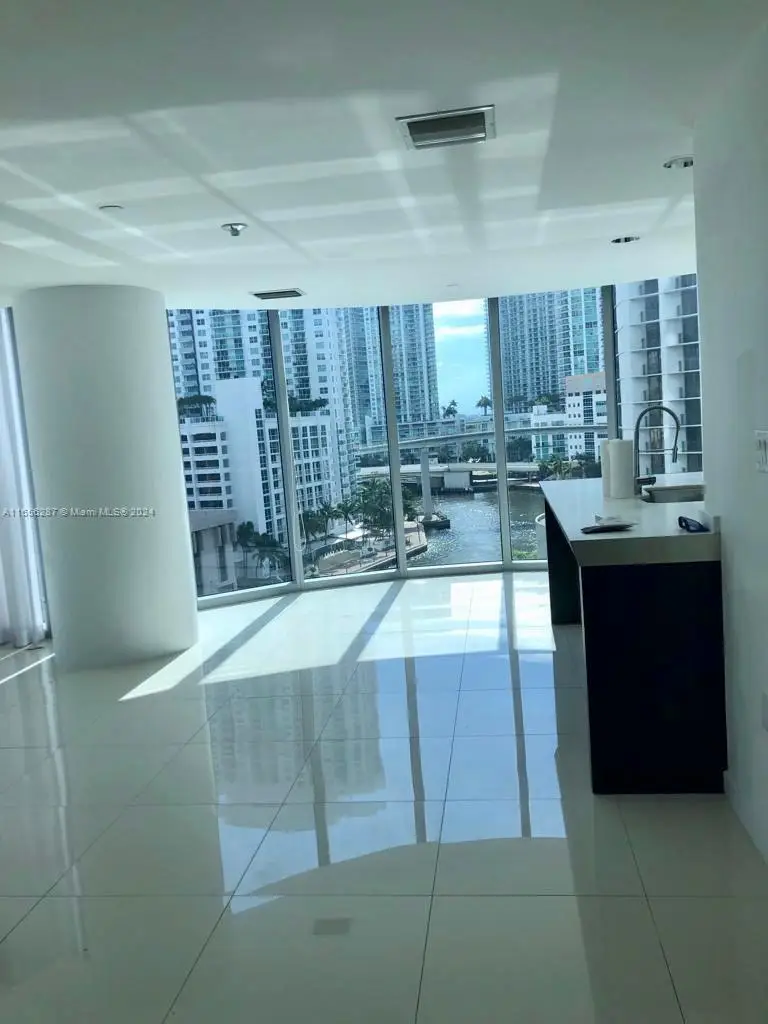 200 Biscayne Boulevard Way #902, Miami, FL 33131 - #2