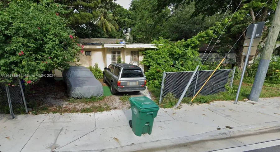 Address Withheld By Seller, Miami, FL 33133 - #2