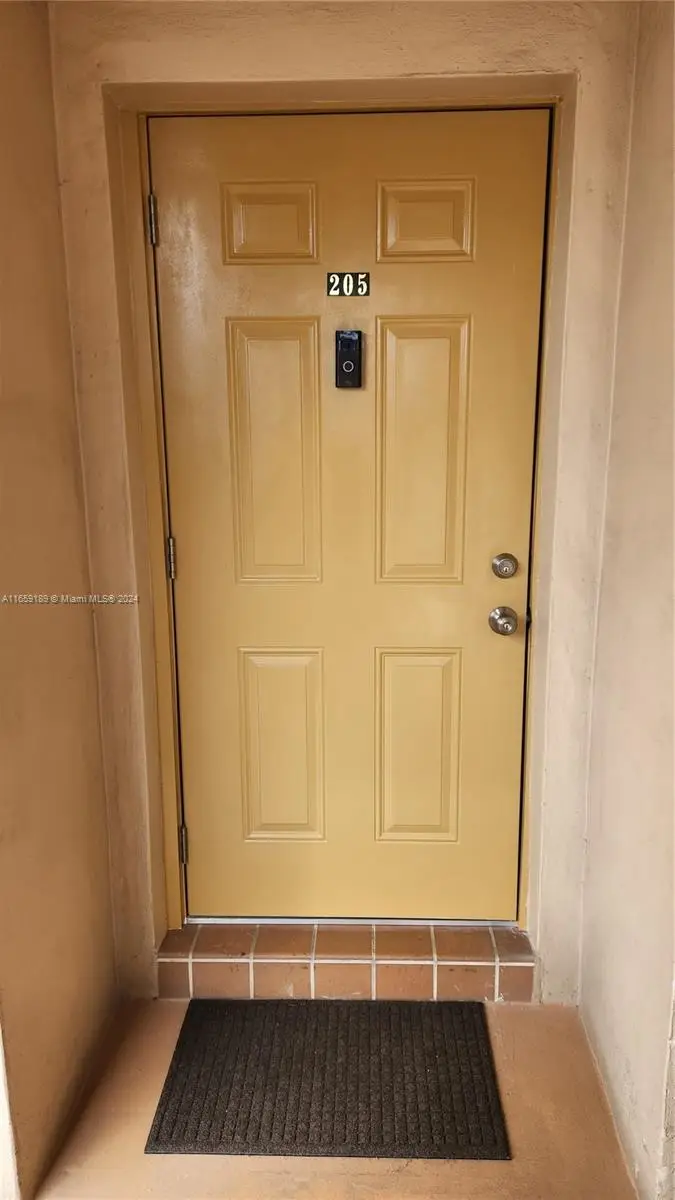 6751 Cypress Rd #205, Plantation, FL 33317 - Image #1