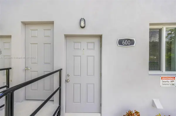 600 NW 25th Ct, Miami, FL 33125