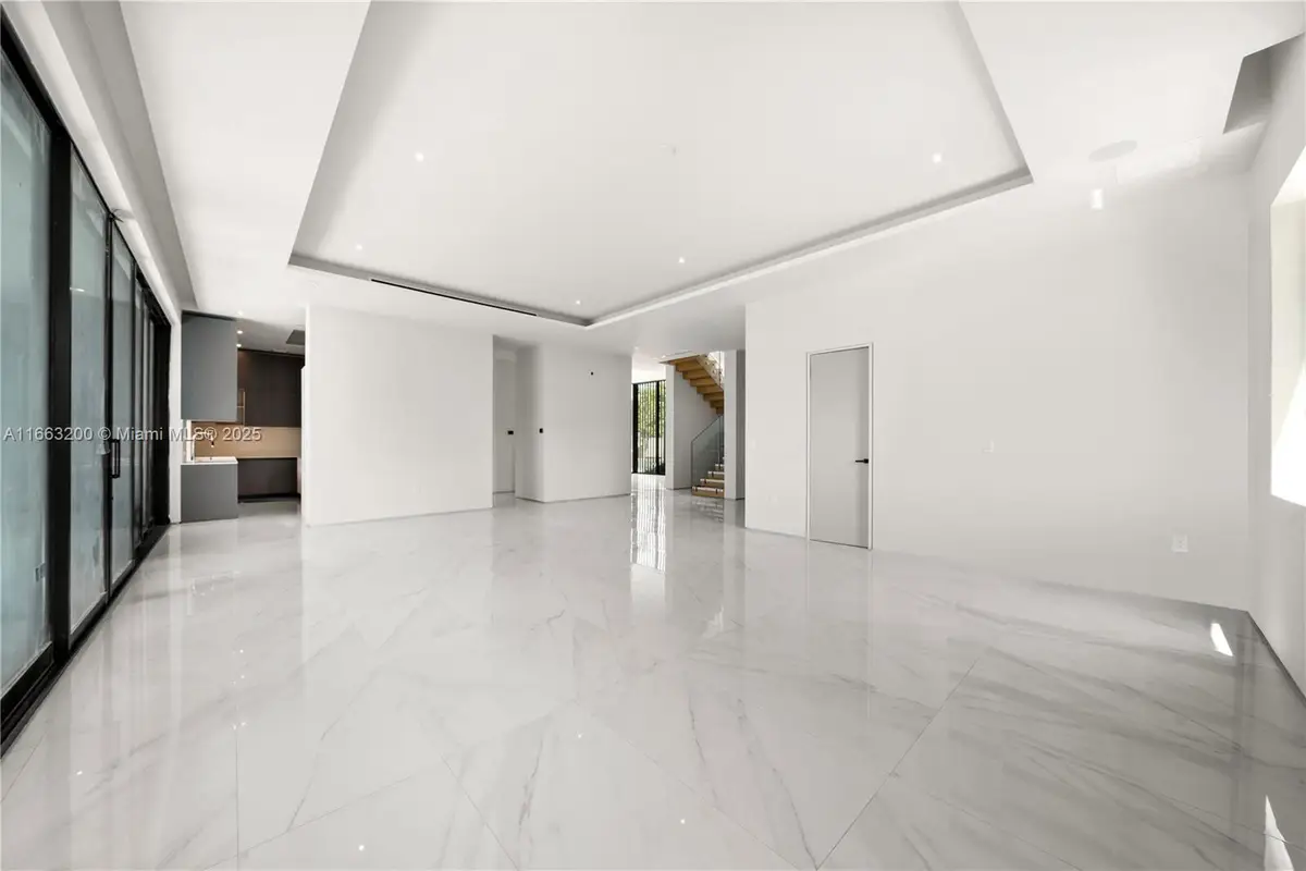 4430 Nautilus Dr, Miami Beach, FL 33140 - #1