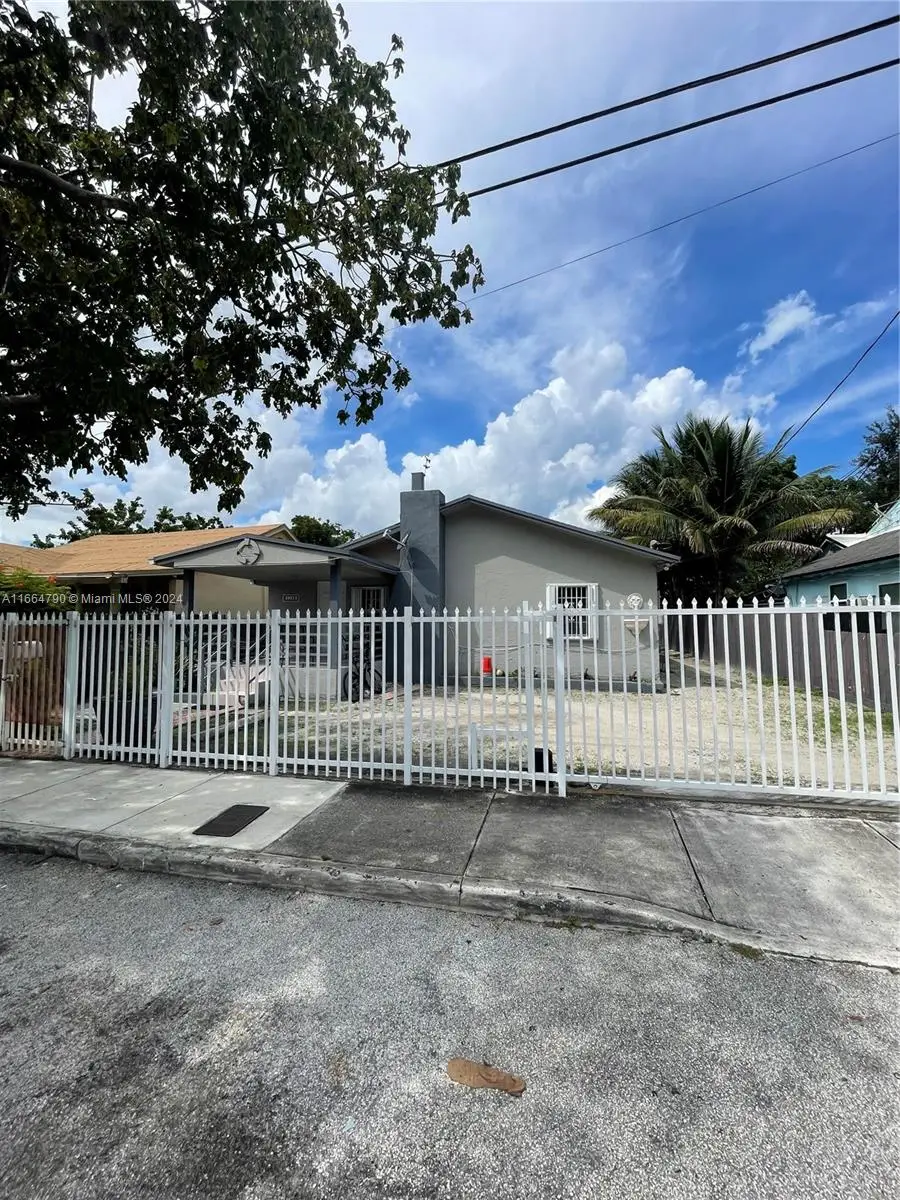 1143 NW 27th St, Miami, FL 33127 - Image #2