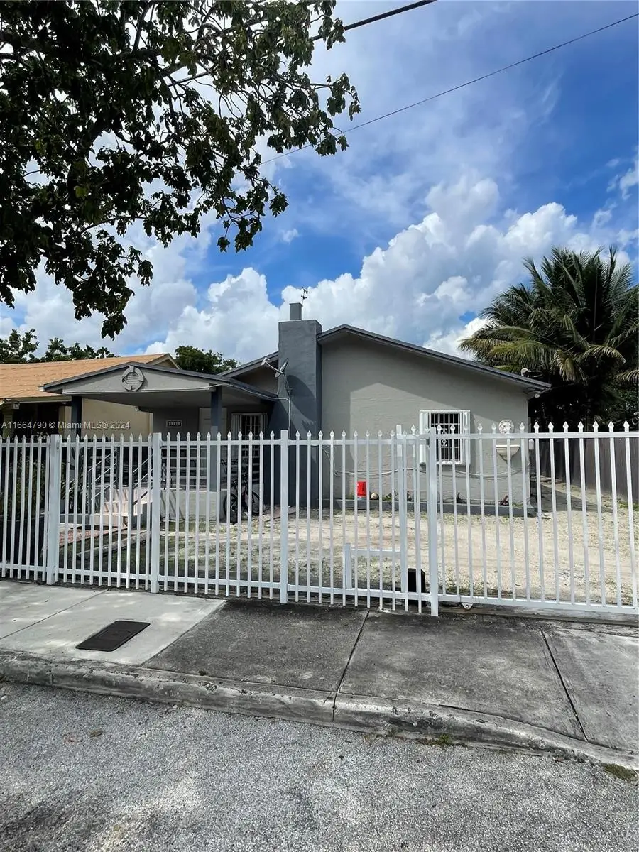 1143 NW 27th St, Miami, FL 33127 - Image #3