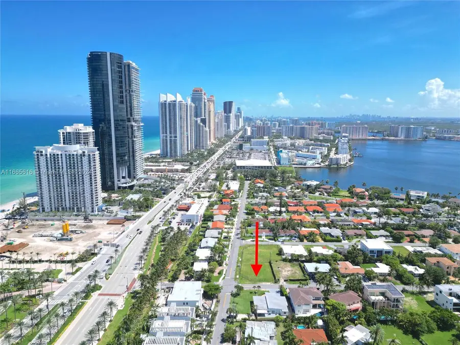 202 189 St, Sunny Isles Beach, FL 33160 - #3