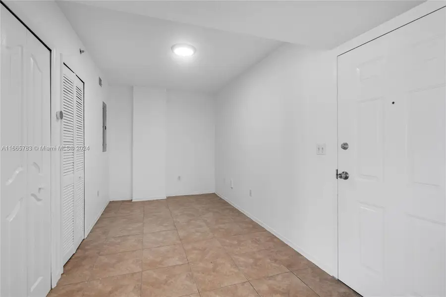 218 NW 12th Ave #702, Miami, FL 33128 - Image #2