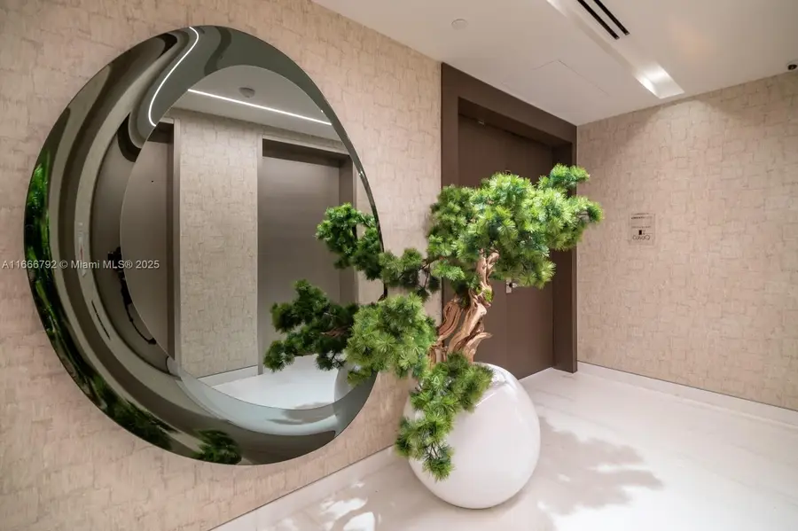 300 Biscayne Blvd Way #3403, Miami, FL 33131 - #3