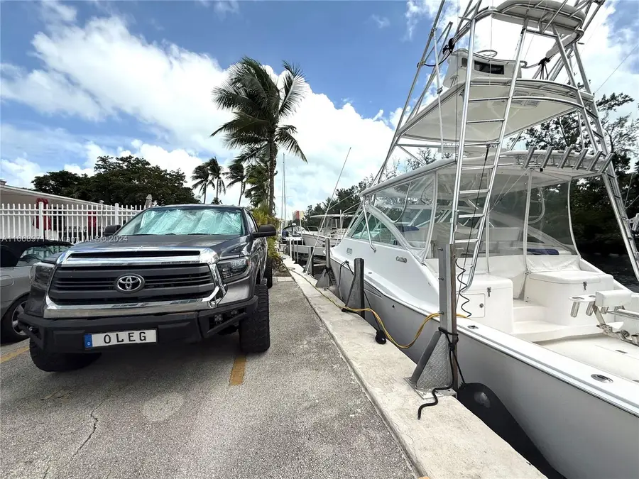 3660 NE 166th St #101 +40' Deeded Dock, North Miami Beach, FL 33160 - Image #2