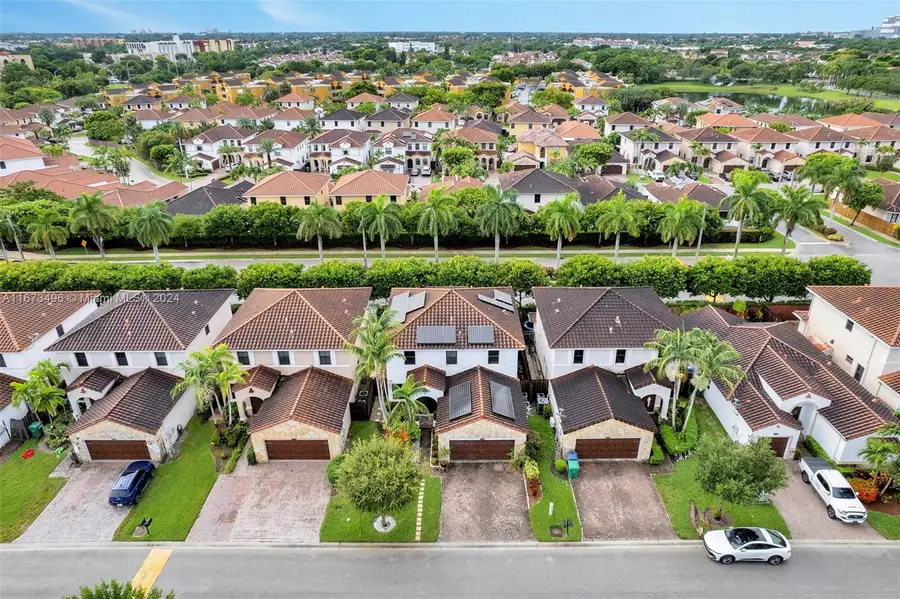 9770 NW 10th St, Miami, FL 33172 - Image #2