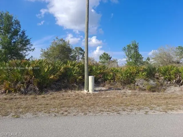 2708 38 St W, Lehigh Acres, FL 33971 - Image #3
