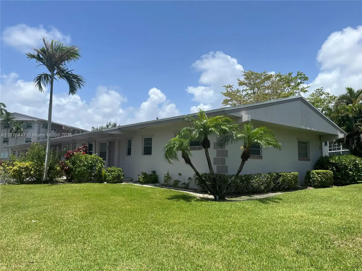 700 Layne Blvd #124, Hallandale Beach, FL 33009 - #1