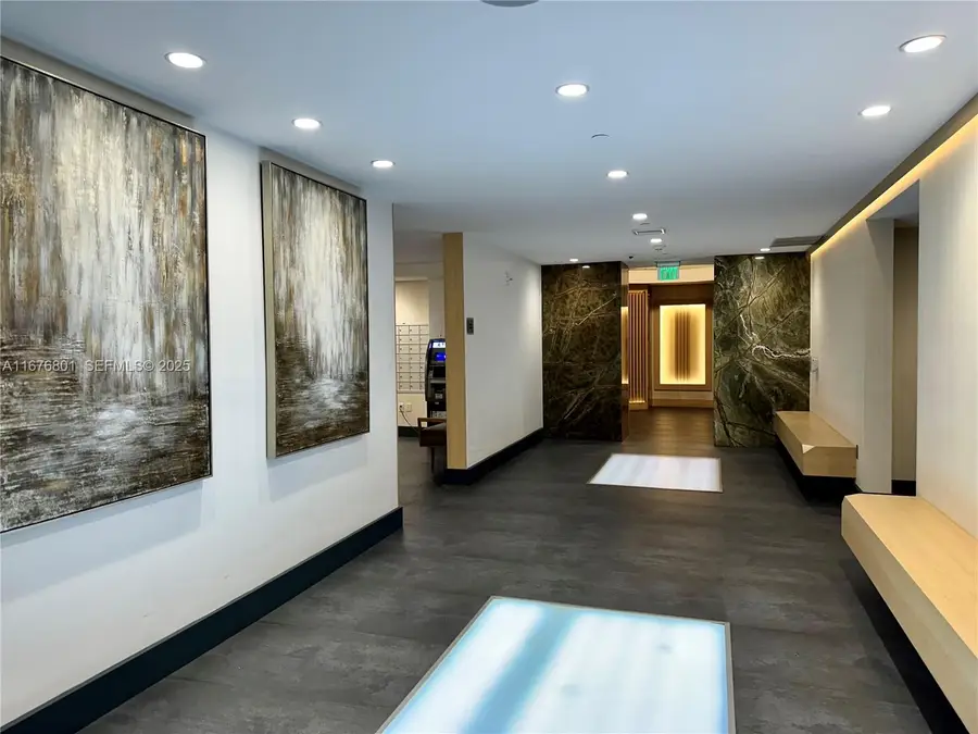 90 SW 3 St #1416, Miami, FL 33130 - Image #3