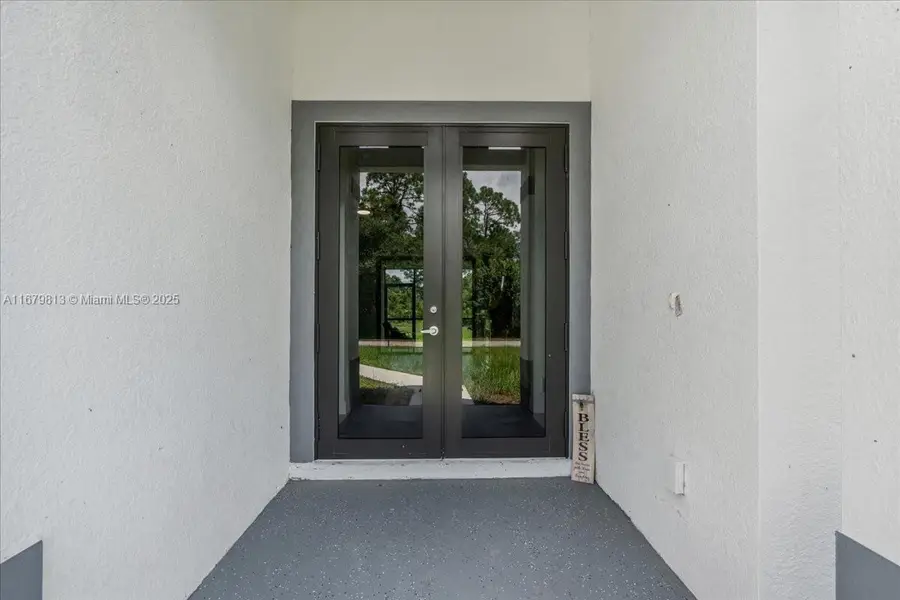 604 Lake Ave, Lehigh Acres, FL 33972 - Image #2