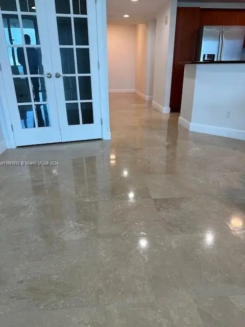 14951 Royal Oaks Ln #2204, North Miami, FL 33181 - Image #2