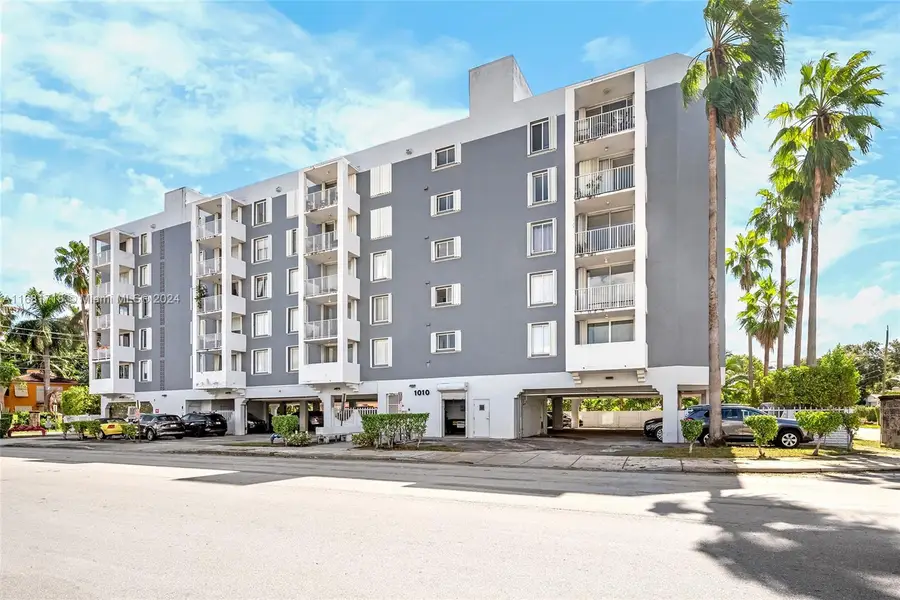 1010 NW 11th St #507, Miami, FL 33136 - Image #2