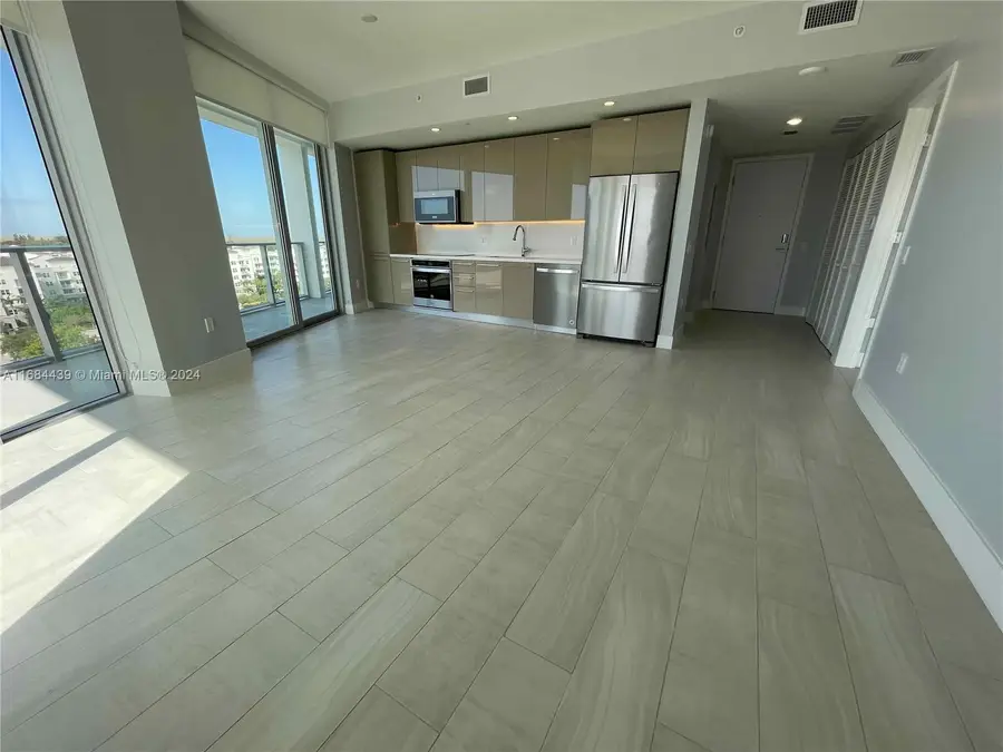 2000 Metropica Way #804, Sunrise, FL 33323 - Image #2