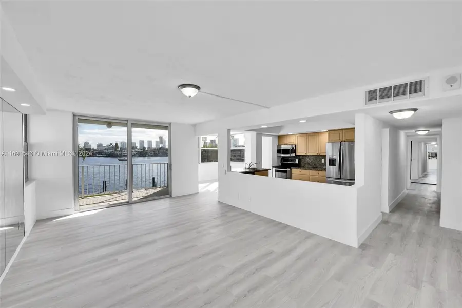 16570 NE 26th Ave #2A, North Miami Beach, FL 33160 - Image #2