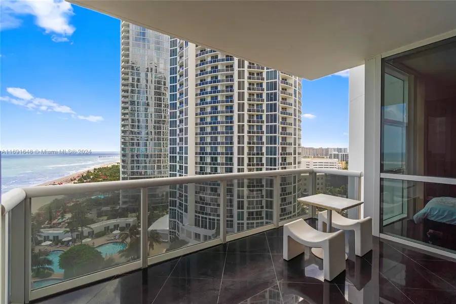 18101 Collins Ave #1502, Sunny Isles Beach, FL 33160 - Image #2