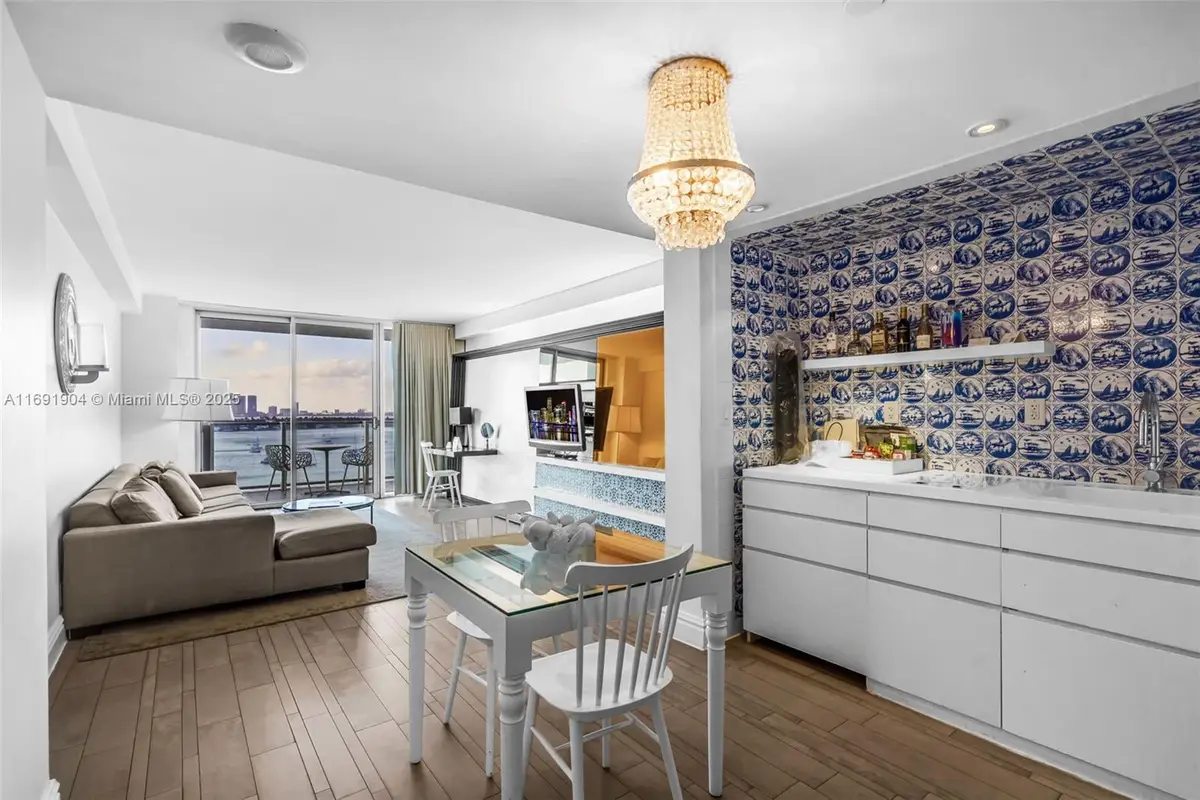 1100 West Ave #1420, Miami Beach, FL 33139 - Image #1