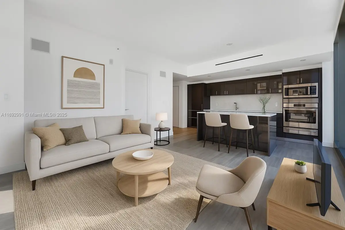 1451 Brickell Ave #2706, Miami, FL 33131 - Image #1