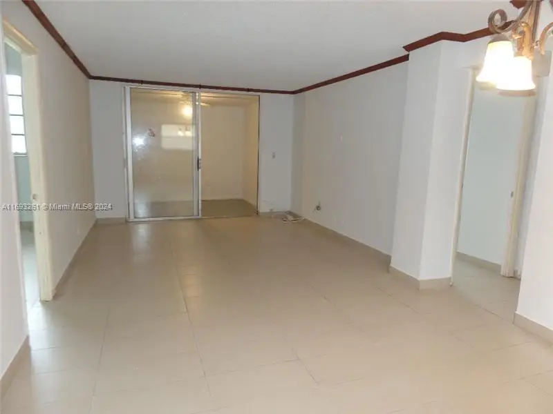 447 NE 195th St #117, Miami, FL 33179 - Image #3
