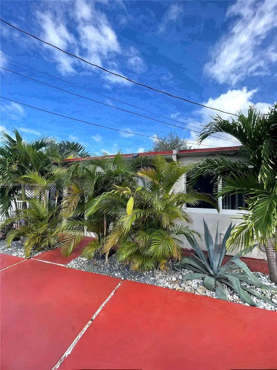 623 SW 6th Ter #1-2, Hallandale Beach, FL 33009 - #2