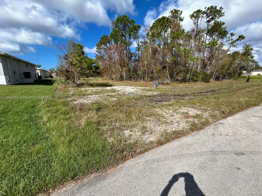 4732 Nw 39th Pl, Cape Coral, FL 33993 - Image #3