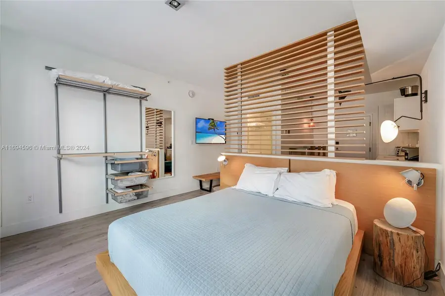 6080 Collins Ave #102, Miami Beach, FL 33140 - #3