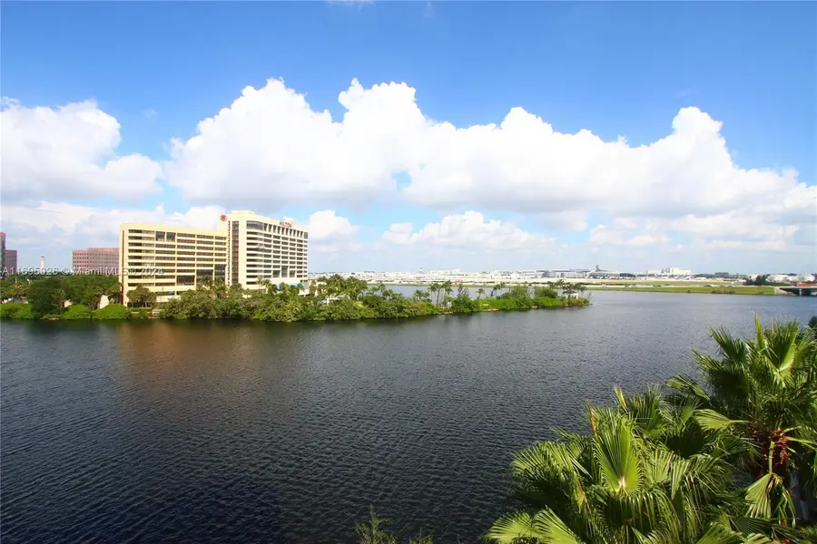 5085 NW 7th St #602, Miami, FL 33126 - Image #2