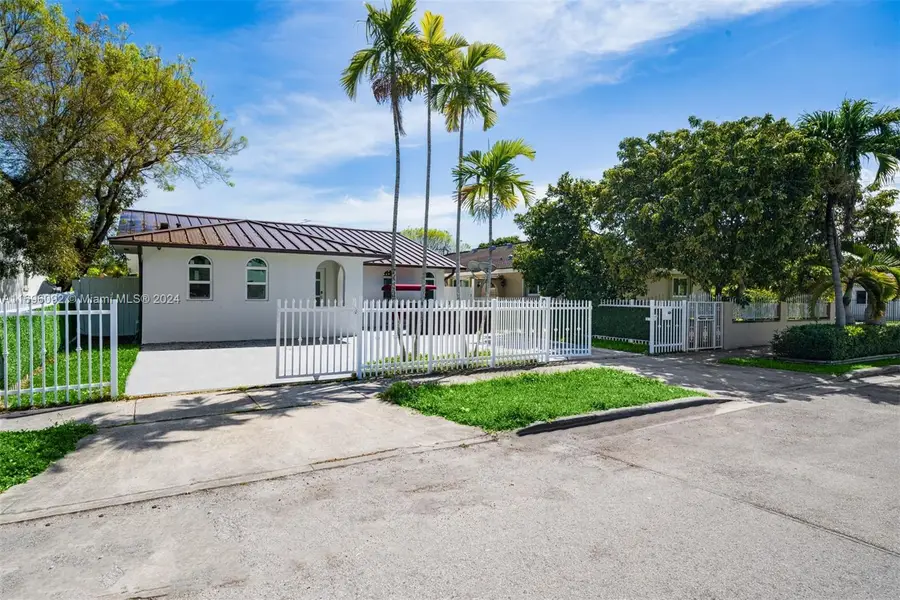 2356 SW 24th St, Miami, FL 33145 - Image #2