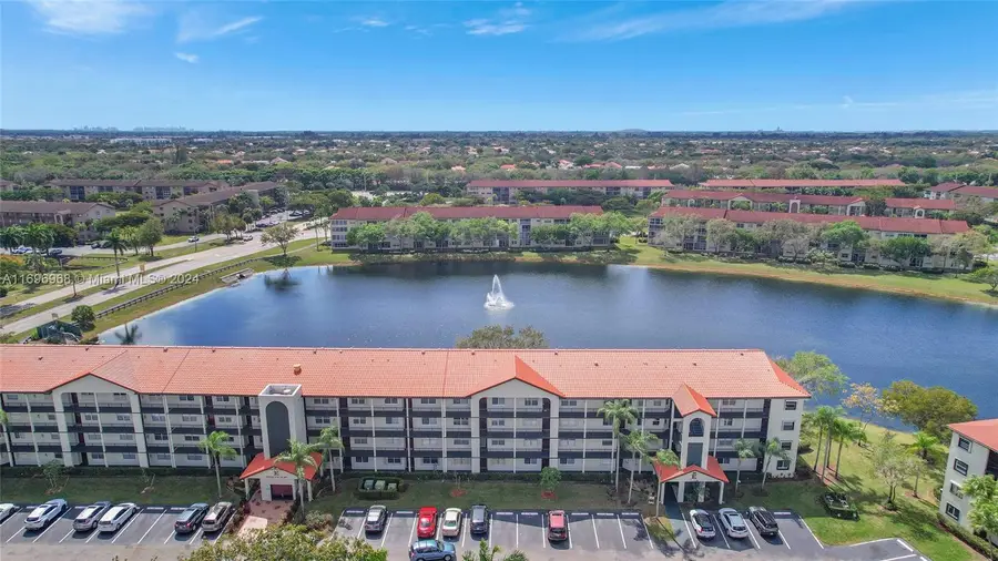 12900 SW 13th St #214E, Pembroke Pines, FL 33027 - Image #2