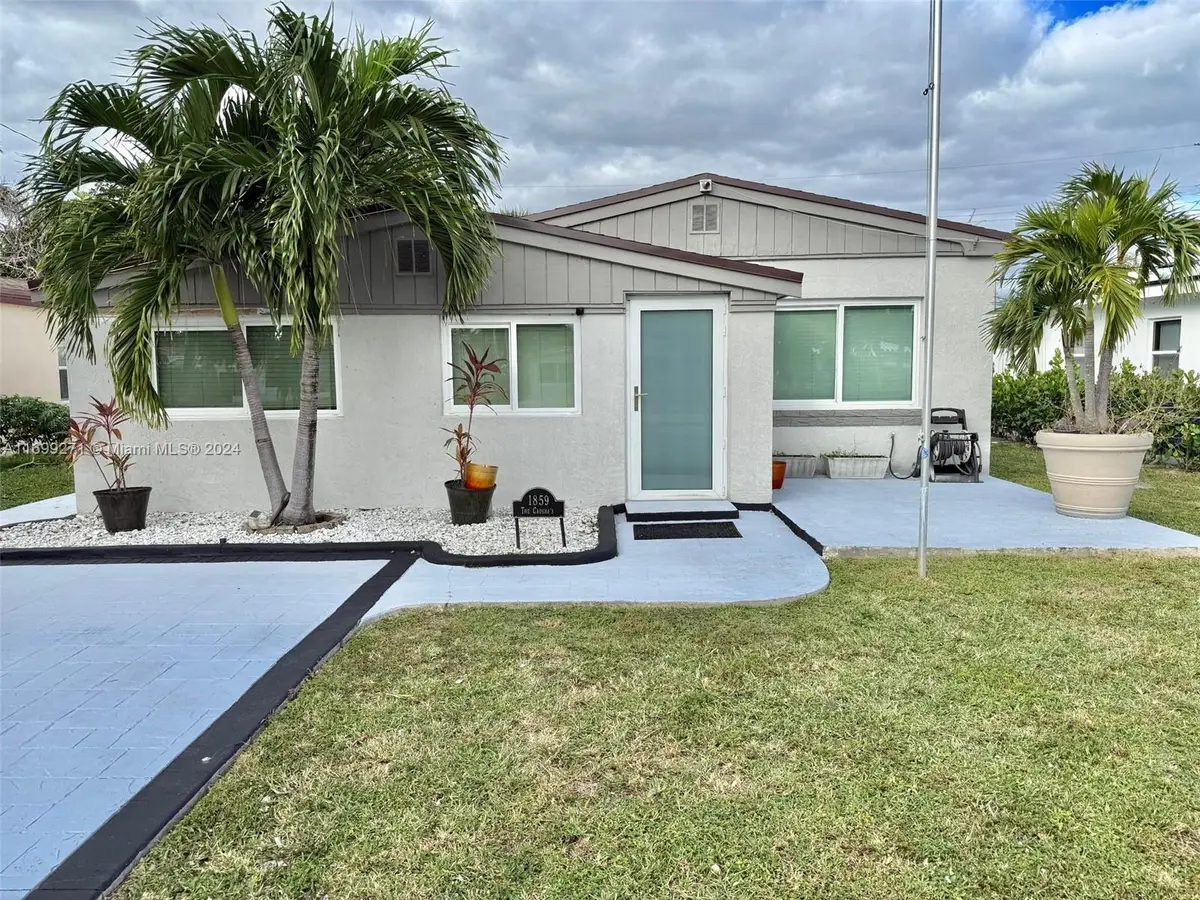 1859 NE 173rd St, North Miami Beach, FL 33162 - Image #1