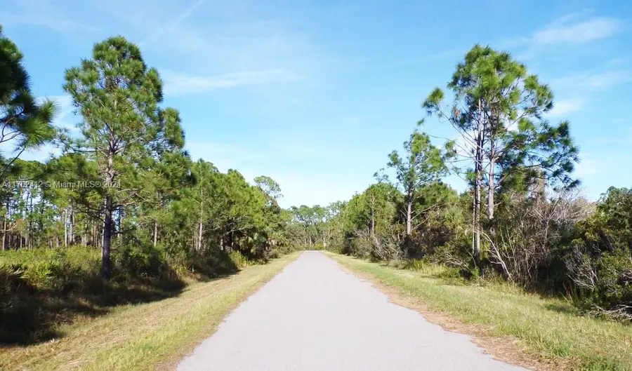 12090 Kraft Ave, Port Charlotte, FL 33953 - Image #2