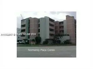 2000 Biarritz Dr #403, Miami Beach, FL 33141 - Image #1