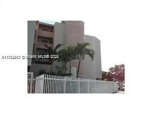 2000 Biarritz Dr #403, Miami Beach, FL 33141 - Image #2