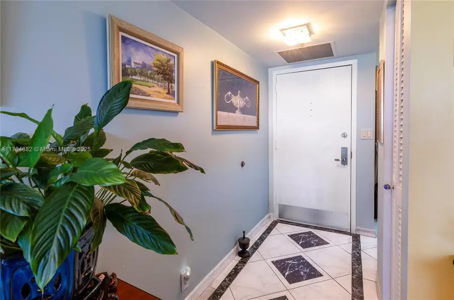 6767 Collins Ave #1409, Miami Beach, FL 33141 - #3